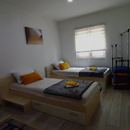 Apartman Orhan Mostar Esterno foto