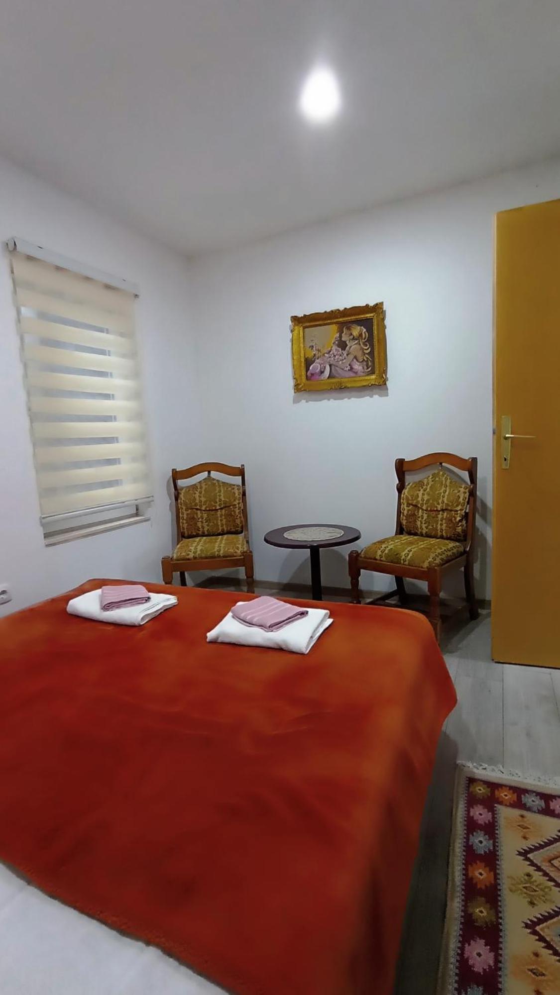 Apartman Orhan Mostar Esterno foto