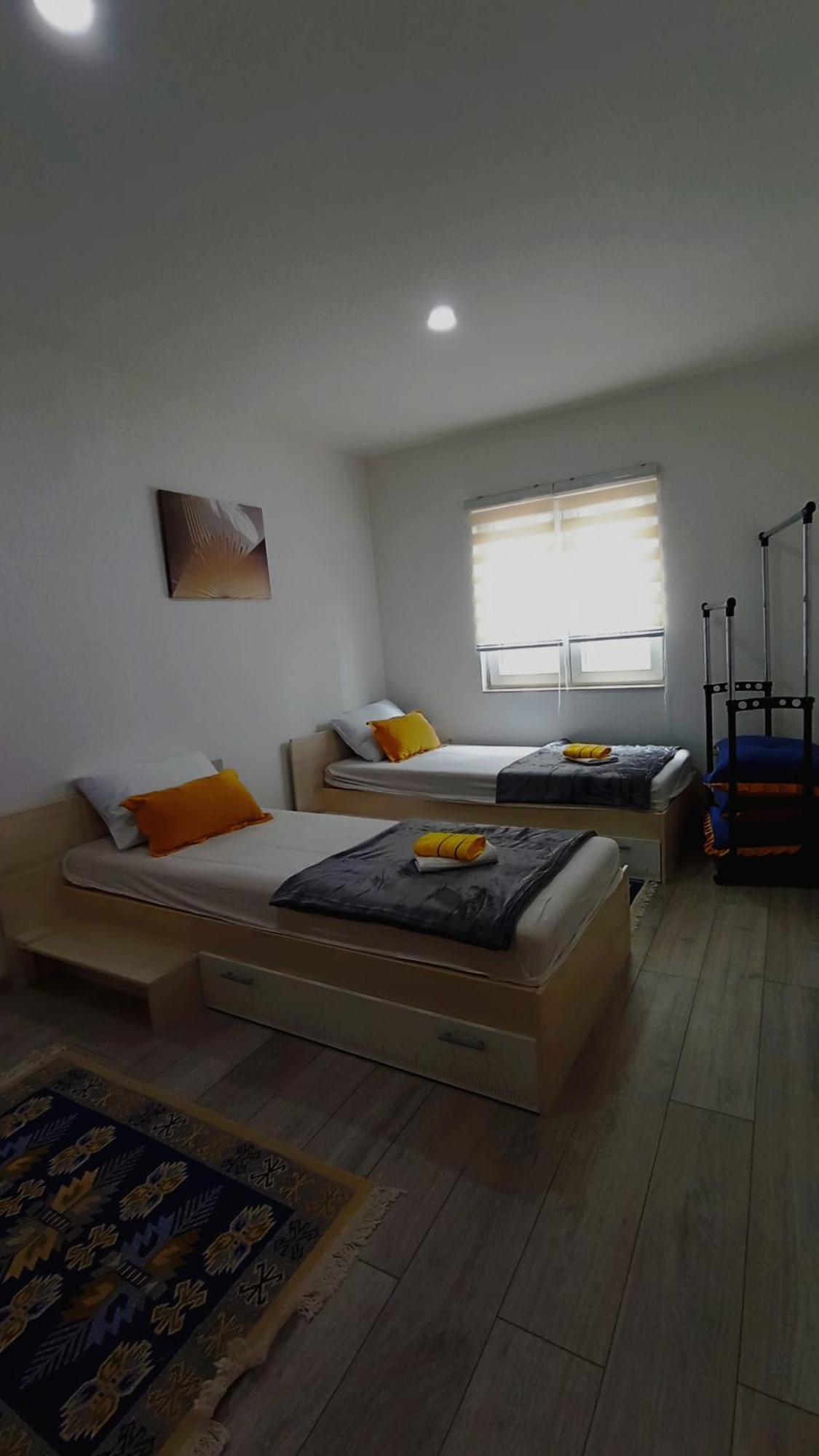 Apartman Orhan Mostar Esterno foto